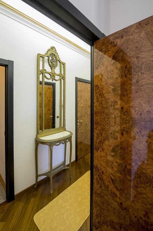 Villa Puccini Bed & Breakfast Lecco Szoba fotó